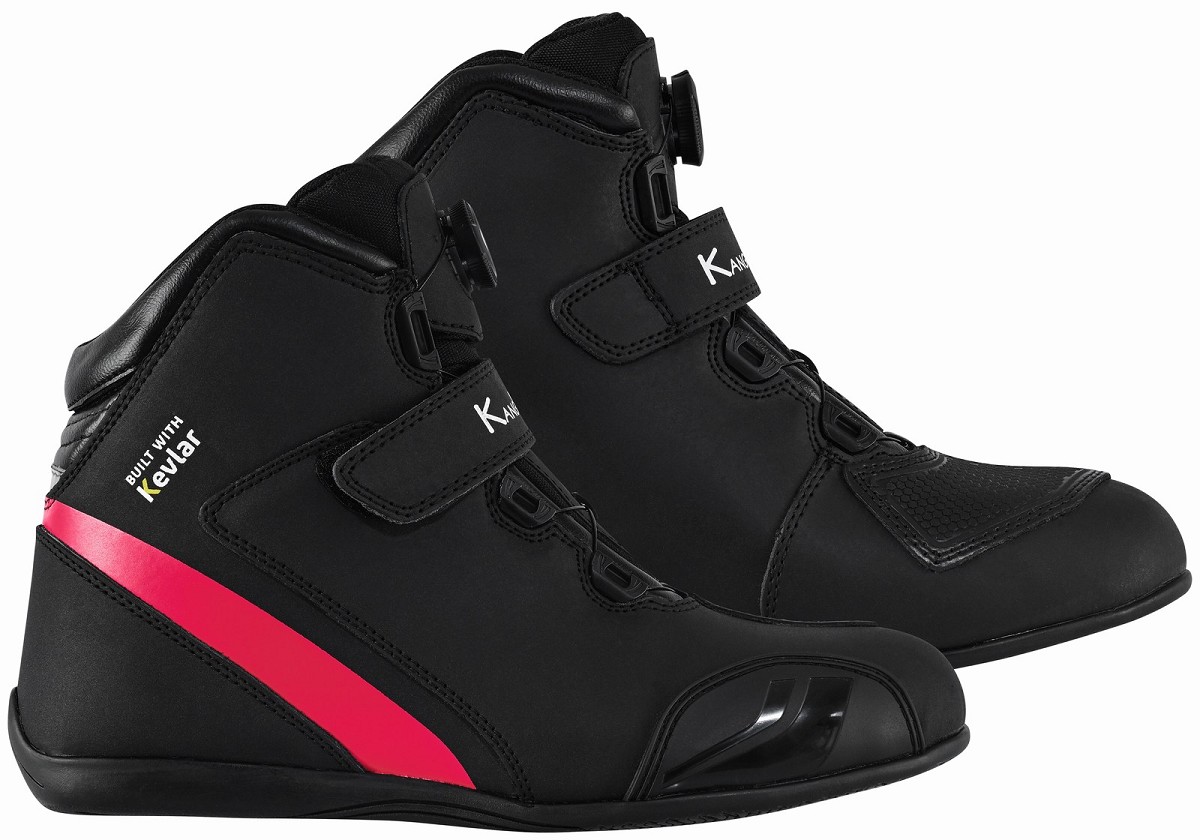 ZAPATILLAS DE MOTO IMPERMEABLES Y TRANSPIRABLES CON HOMOLOGACI&Oacute;N CE Y EPI